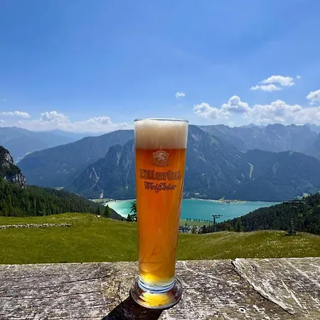 Gaestehaus Hechenblaikner Maurach