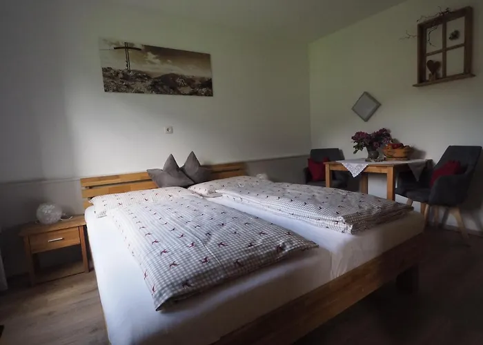 招待所 Gaestehaus Hechenblaikner 3*